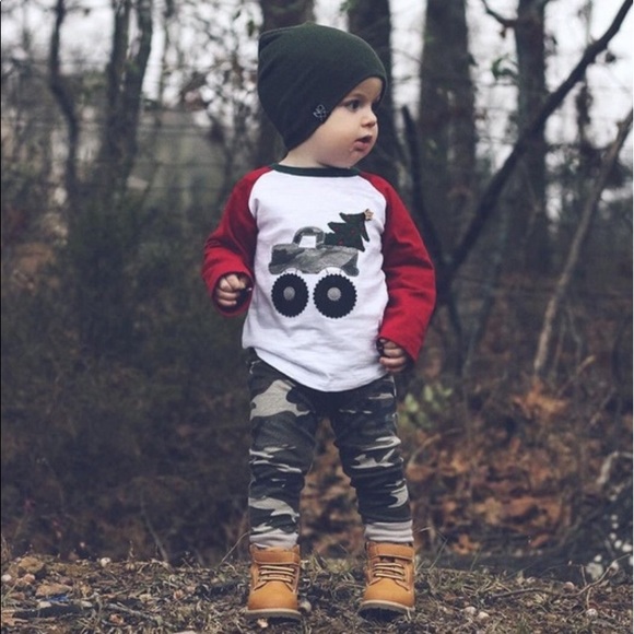 BOYS 2 PIECE CHRISTMAS MATCHING OUTFIT - Picture 7 of 7